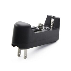 CARGADOR BATERIAS VARIAS ELE-GATE CH.70